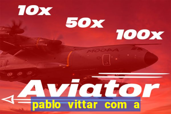 pablo vittar com a camisa do fluminense