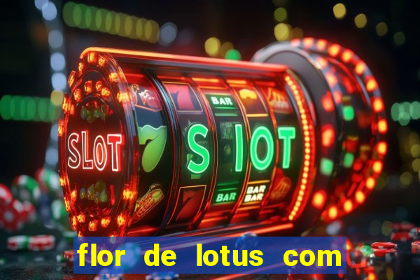 flor de lotus com lua tatuagem