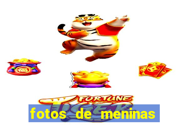 fotos de meninas cacheadas no espelho