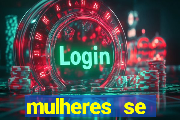 mulheres se exibindo ao vivo