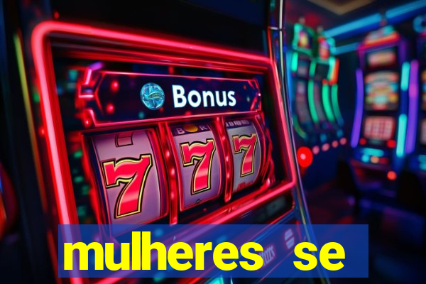 mulheres se exibindo ao vivo
